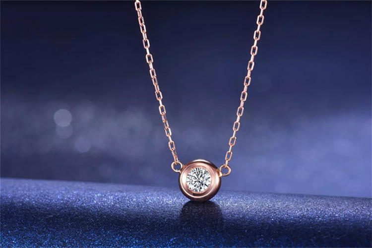 佐卡伊珠宝白18k金简约款结婚定制钻石项链_珠宝图片