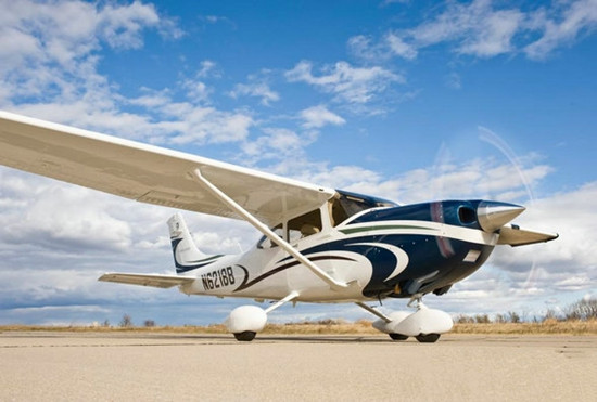 赛斯纳航空汽油版182轻型私人飞机将重新