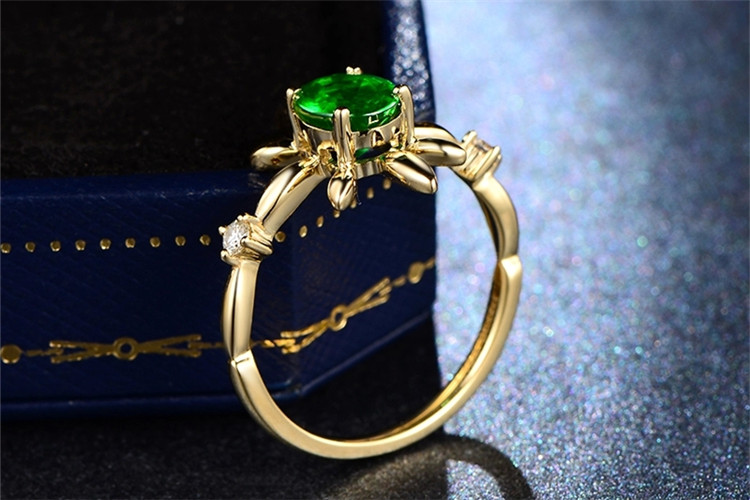 15克拉彩色宝石钻石戒指_珠宝图片