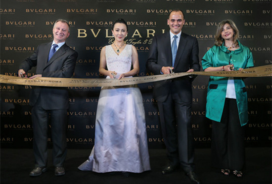 《伊丽莎白·泰勒与宝格丽》珍藏珠宝艺术展览开幕-会展活动-金投奢侈