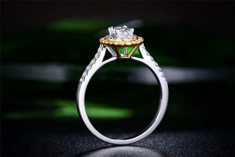 佐卡伊珠宝白18k金双色定制钻石戒指_珠宝图片