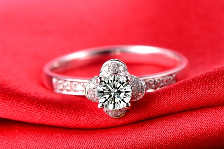 恒久之星白18k金48分结婚定制钻石戒指_珠宝图片