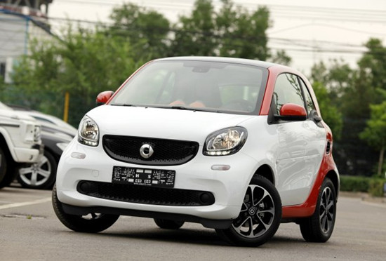 奔驰推旗下全新smart fortwo手动挡车型 或将引入国内