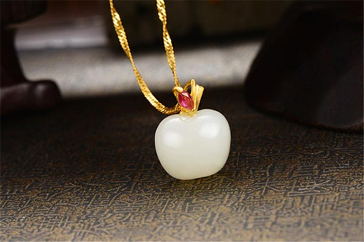 恒久之星珠宝g24k足金镶玉红碧玺吊坠_珠宝图片