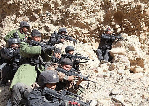 正文 新疆警方披露,经过56天连续顽强作战,新疆打掉一境外极端组织