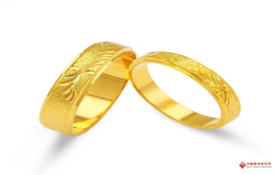 怎么样挑选黄金戒指 4bc6cc08b219fca8c3862933de21314.jpg