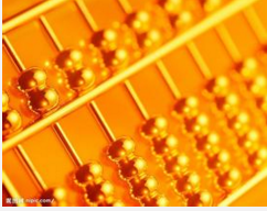 投资者纷纷寻求避险 推高黄金价格