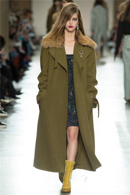 topshop unique服装品牌于伦敦时装周发布秋冬系列-第11页-奢侈品图片