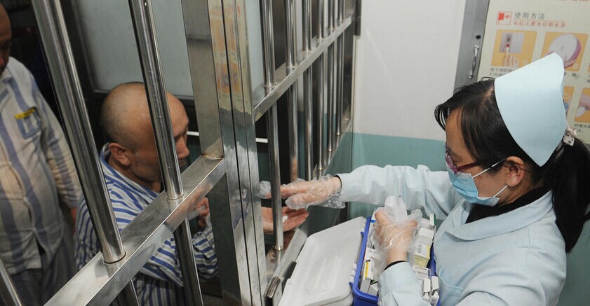 ",这里大部分的工作人员,既是警察又是医生……在太原东城戒毒医院