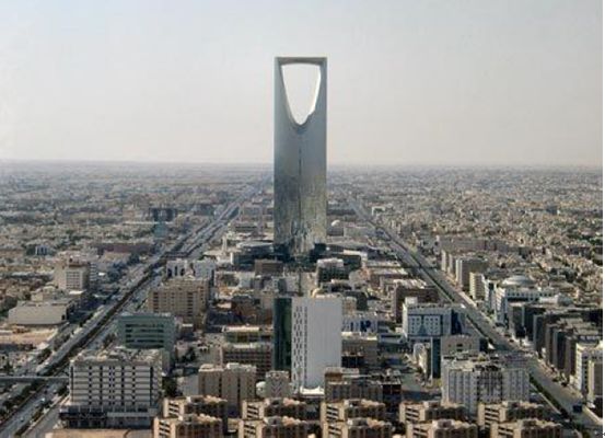 沙特阿拉伯计划向亚洲客户提供更多原油