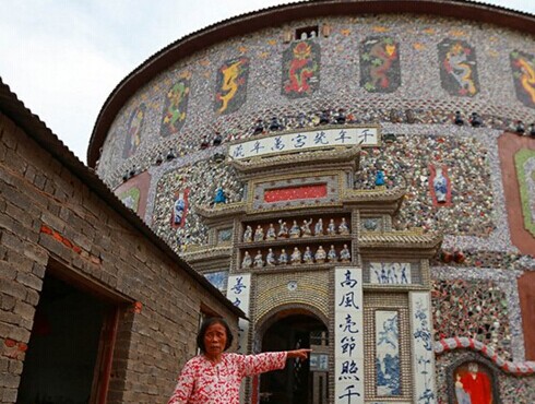 陶瓷艺术村余二妹浮梁瓷厂瓷宫瓷宫主人余二妹浮梁瓷厂图