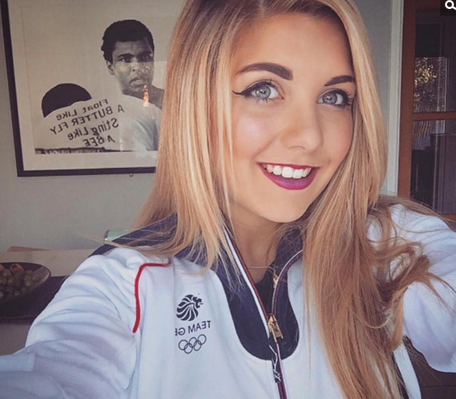 18岁英国女明星 971588d3e09ec2021694754e8fc6231c.png?_=1468909393518