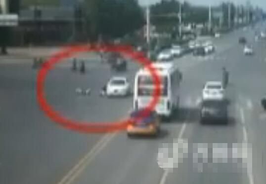 专业修车的图片 daf66257b79becd061f23f272f146cac.jpg?_=1470634185830