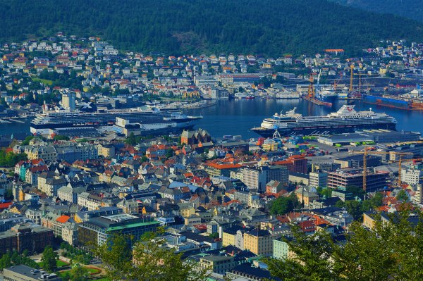 挪威第二大城市卑尔根 风光明媚的港湾之城