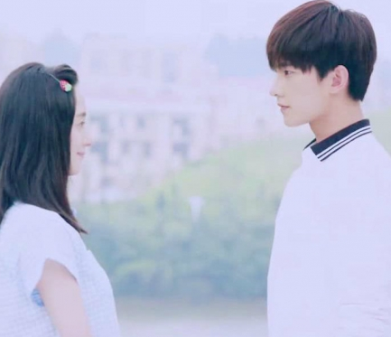 胡冰卿婚纱照_胡冰卿性感图片