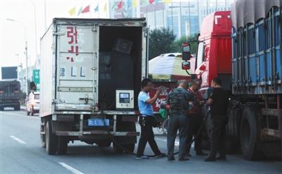 加油车出售 7de3237450318421829f10e8d190232d.jpg?_=1476067340495