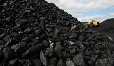 焦煤带领黑色系继续冲高 “黑马”煤炭涨上天