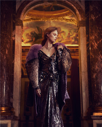 超模Steffi为《How To Spend It》杂志拍摄珠宝