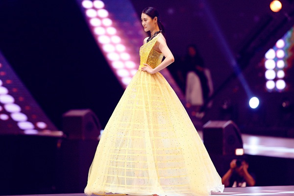 施华洛世奇以璀璨仿水晶点亮亚洲首秀舞台