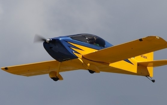 摘要:sonex是一款设计来用于低成本运动飞行的单座私人飞机.