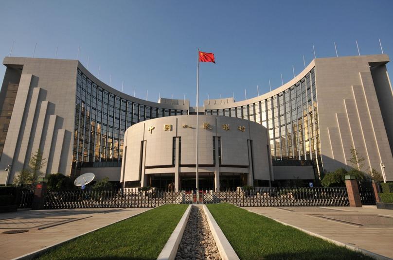 人民币接连贬:要不要换点美元黄金?