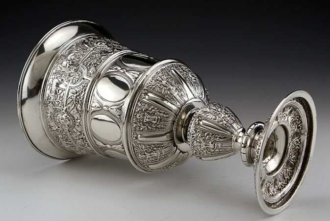 精美绝伦的欧洲古董银器的魅力