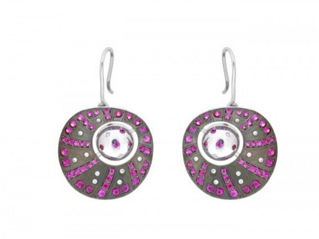 红蓝绿宝石耳环 79e9c661eccceff29500c5e89a29889.jpg