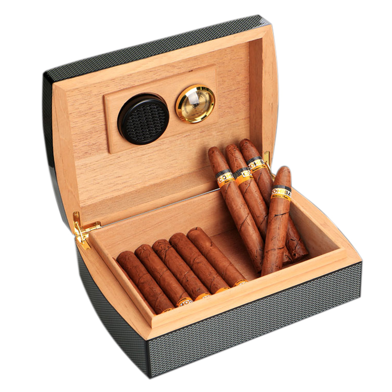 蒙特克里斯托_蒙特雪茄簡介_蒙特雪茄的型號_全球十大雪茄品牌_雪茄應該怎么抽