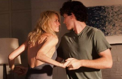 痴情款姐恋小鲜肉 痴情款姐恋小鲜肉