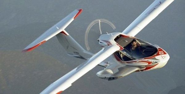 icon a5:具有未来派色彩的新型水上私人飞机