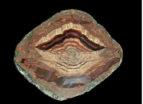 奇特宝石:细看玛瑙上的风景 美丽多姿