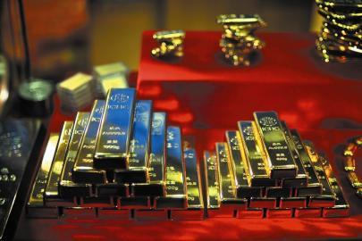 国际黄金再次下跌 金价总体走势向下