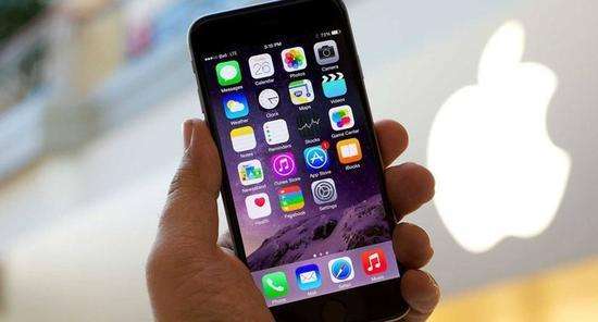 iPhone8首用OLED屏 苹果与三星签署供货协议