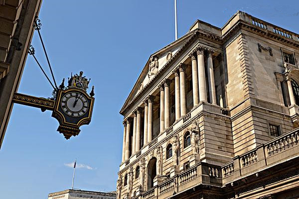 英国央行也来“凑热闹” 英镑短期或走强?