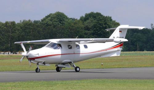 德国extra ea-400:可收放起落架的6座私人飞机