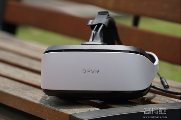 大朋VR E3试用三感受：轻、清晰、没有晶格感