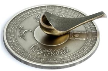 世界纪念币上的指南针模型