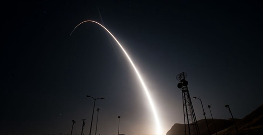 美国再次试射洲际弹道导弹对黄金价格有什么影响？
