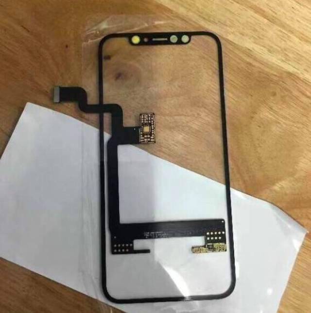iPhone8发布!全面屏+人脸识别 也有致命缺陷