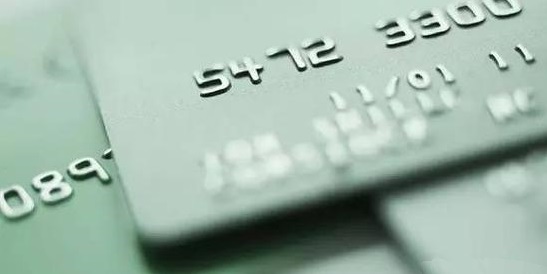 金融一体机真的能帮黑户办理信用卡吗？