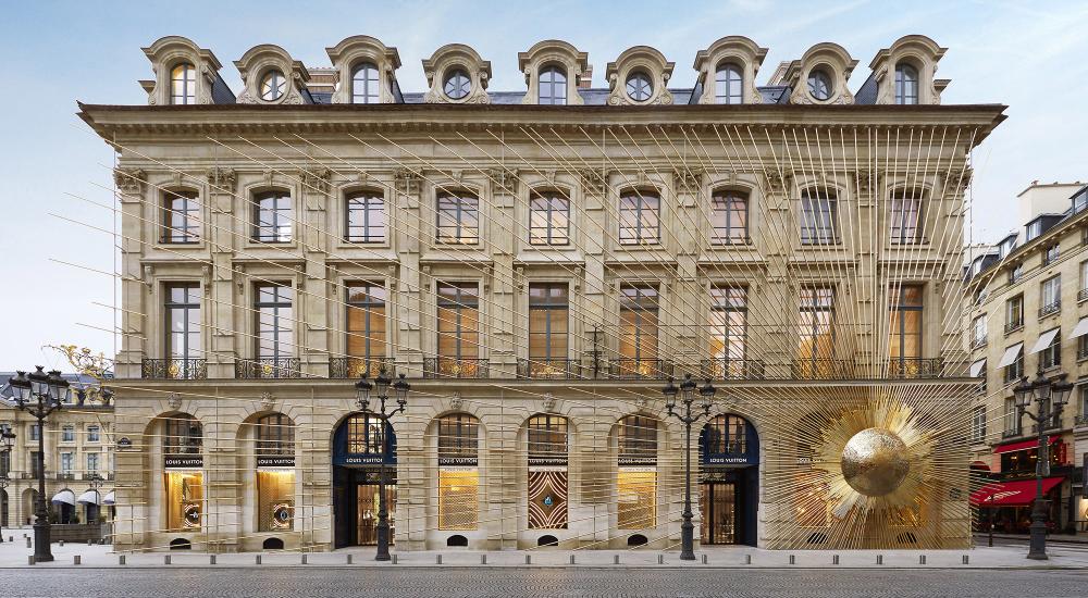 法国奢侈品集团LVMH:163年前门店原址建设开门迎客