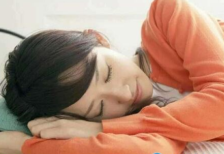 深度睡眠时间长怎么回事 b6e45676c4fde14224be1c6e501610bd.png?_=1509513235102