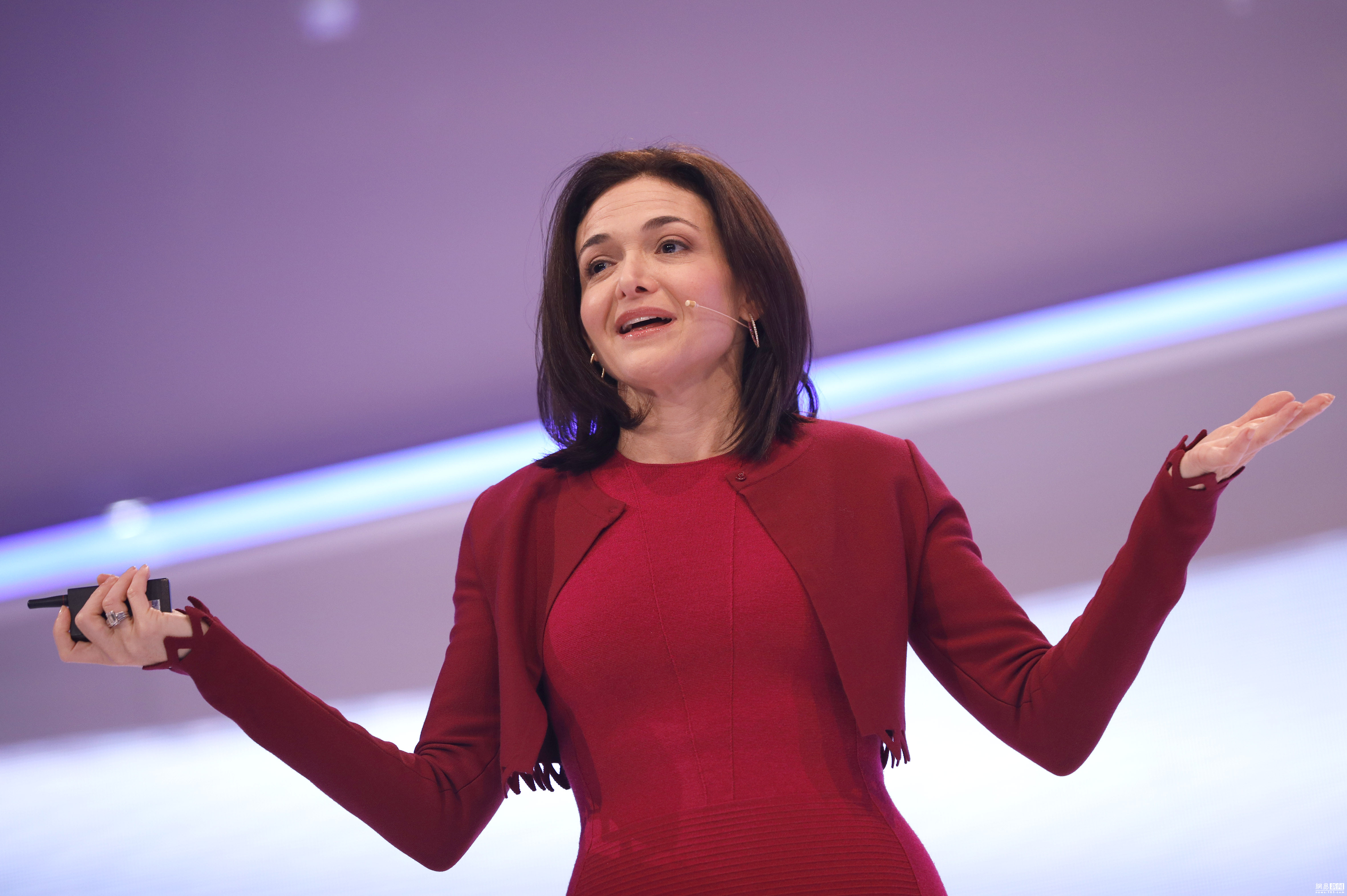 脸书首席运营官(coo)谢丽尔-桑德伯格