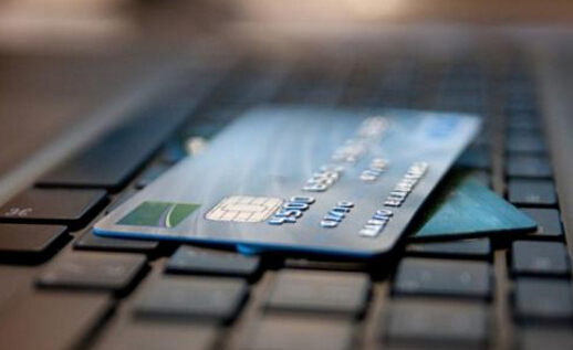 小额贷款和信用卡分期有什么区别？哪个方便？