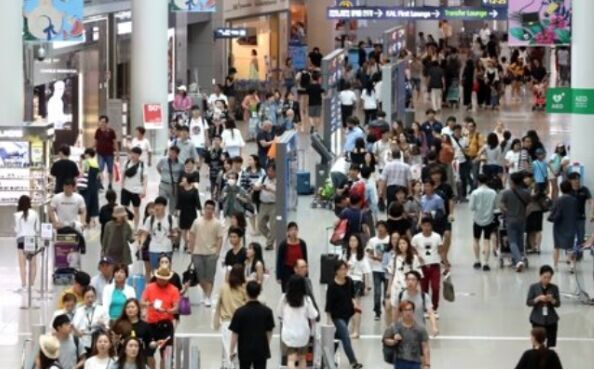 韩国游客令人汗颜 礼仪水平属中等偏低