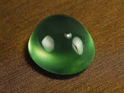 葡萄石、石榴石、芬达石……一听就饿的小众宝石馋到你了没?