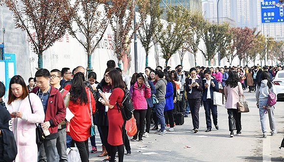 图片来源:视觉中国