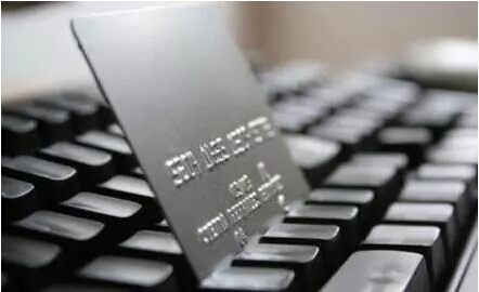为什么信用卡正常还款也会被封？信用卡为何被封？