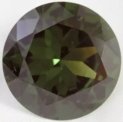 尖晶石:炽热火焰里开出的荆棘花 国际彩色宝石行业中的新宠