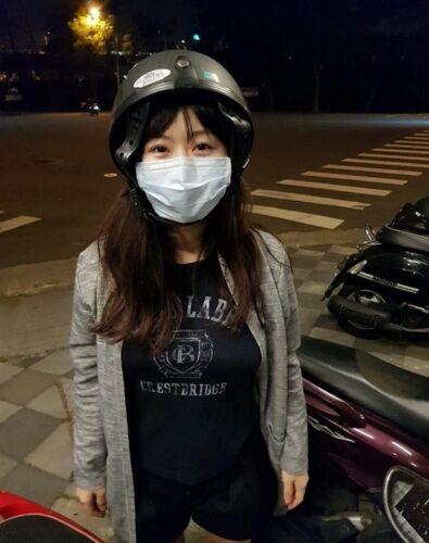 福原爱反戴安全帽被老公嘲笑